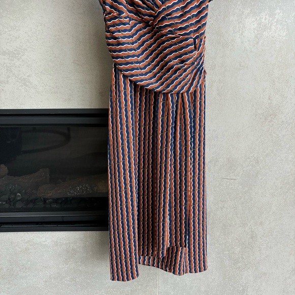 Diane Von Furstenberg 'Saige' Geo Print Silk Blend Party Dress, Size 6 - Picture 5 of 14